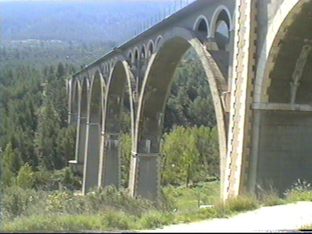 El mismo puente, desde otra perspectiva