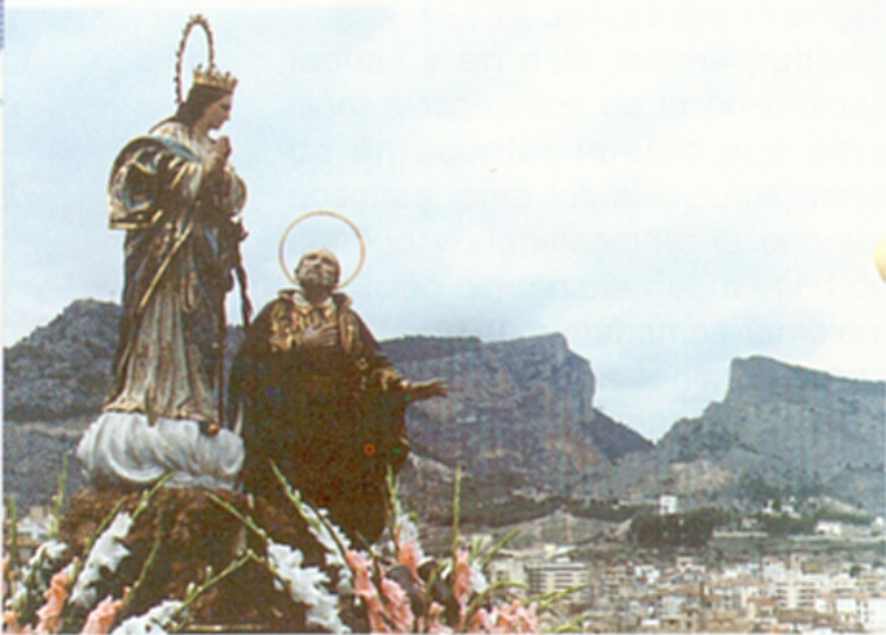 Virgen de los Lirios, en romera a la Font Roja